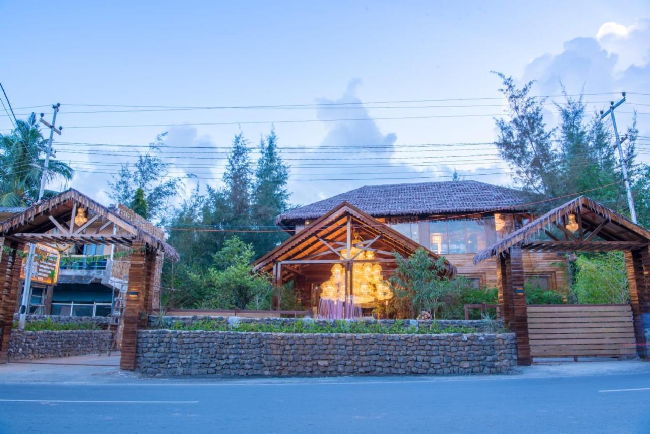 Heritage Mnr Hotel Port Blair Exterior foto
